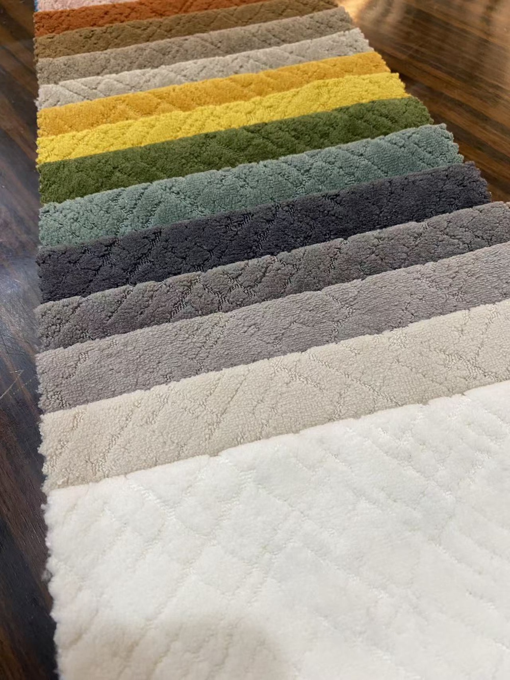 Dyeing circular machine cloth